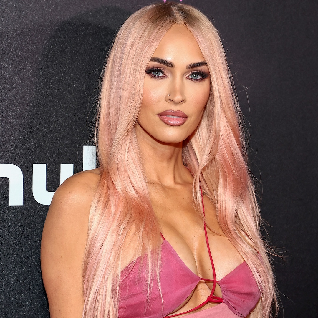 Megan Fox Says Her Body “Aches” From Carrying the Weight Megan Fox Says Her Body “Aches” From Carrying the Weight