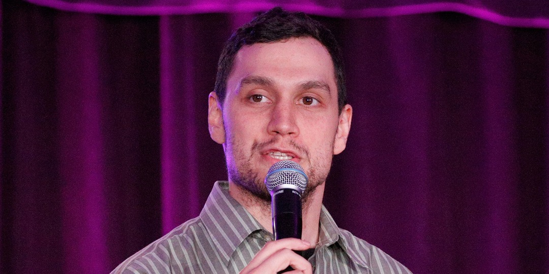 Comedian Nick Nemeroff Dead at 32: Chloe Fineman and More Pay Tribute - E! Online.jpg