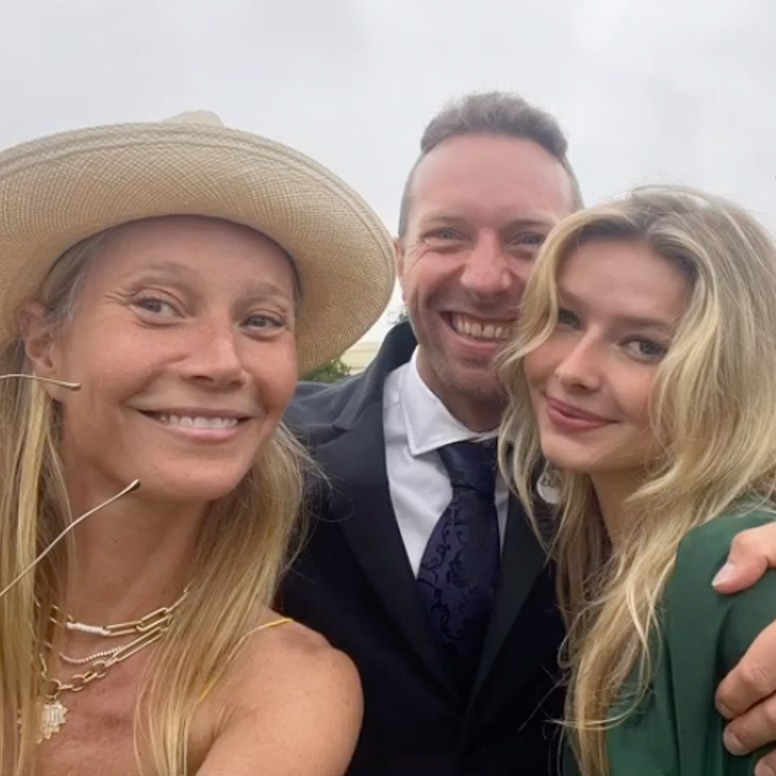 Gwyneth Paltrow and Chris Martin's Family Photos With Their Kids