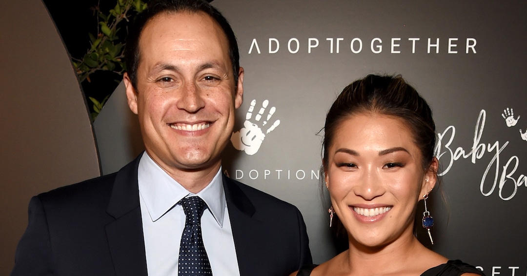 Glee ’s Jenna Ushkowitz Gives Birth, Welcomes First Baby With Husband David Stanley thumbnail