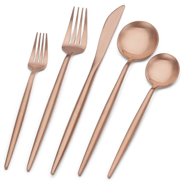 https://akns-images.eonline.com/eol_images/Entire_Site/202253/rs_640x640-220603182246-rose-gold-fork-e-comm-books.jpg