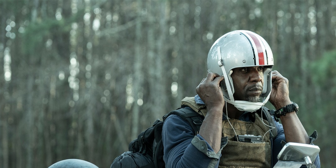 The First Tales of the Walking Dead Pics Show Olivia Munn & Terry Crews Teaming Up - E! Online.jpg
