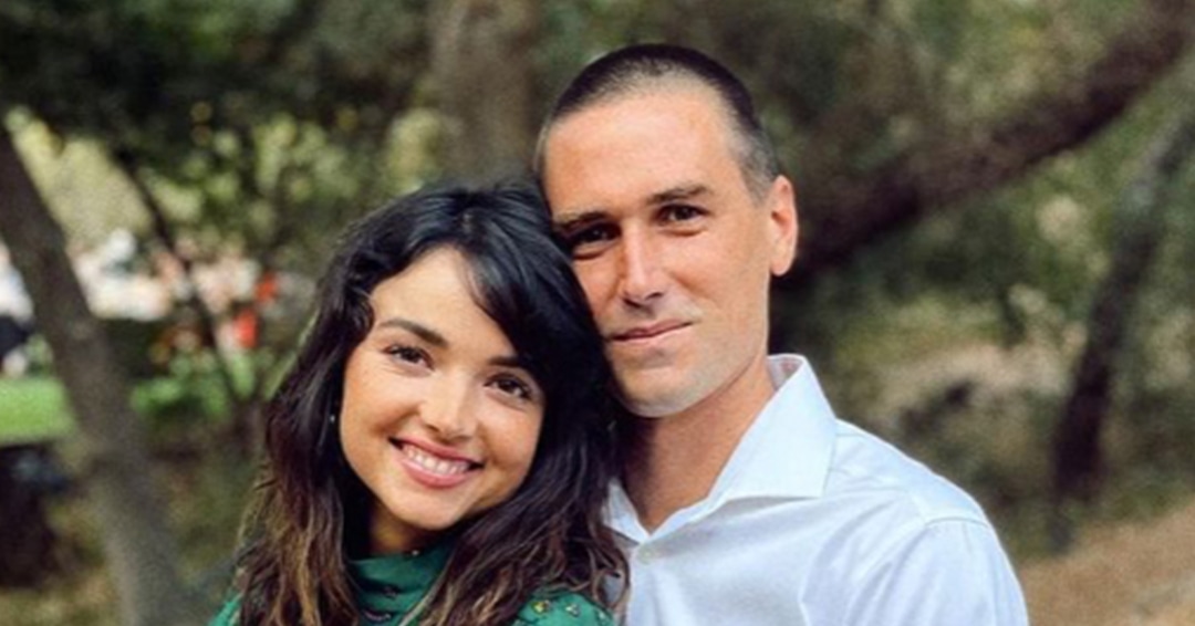 The Bachelor's Bekah Martinez Is Engaged to Grayston Leonard