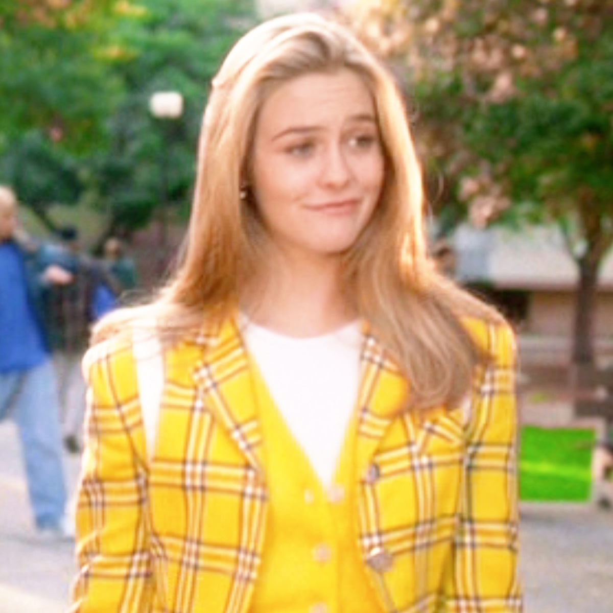 Alicia Silverstone Celebrates “Bad B*tch” Cher From Clueless
