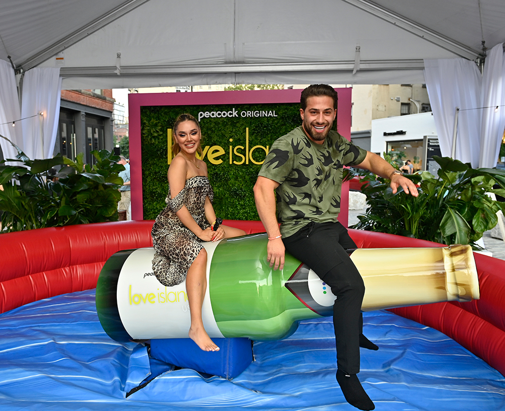 Cely Vasquez, Kem Cetinay