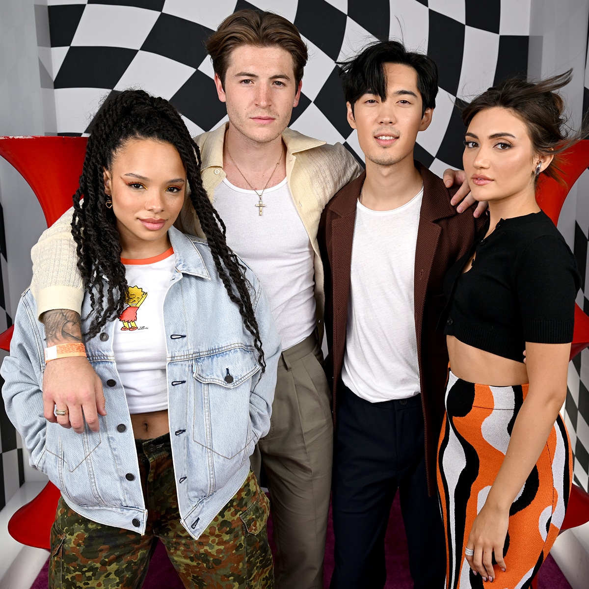 Why Vampire Academy Book Fans Will Be Happy With The Show E Online Why Vampire Academy Book Fans Will Be Happy With The Show E Online