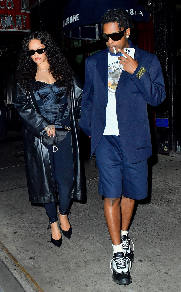 https://akns-images.eonline.com/eol_images/Entire_Site/2022626/rs_634x1024-220726090838-634-rihanna-asap-rocky-date-night.jpg?fit=around%7C634:1024&output-quality=90&crop=634:1024;center,top