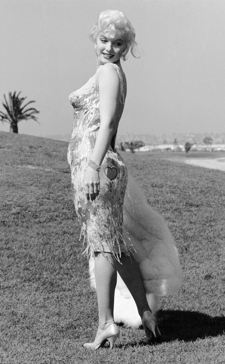 Marilyn Monroe's Most Iconic Fashion Looks Marilyn Monroe's Most Iconic Fashion Looks