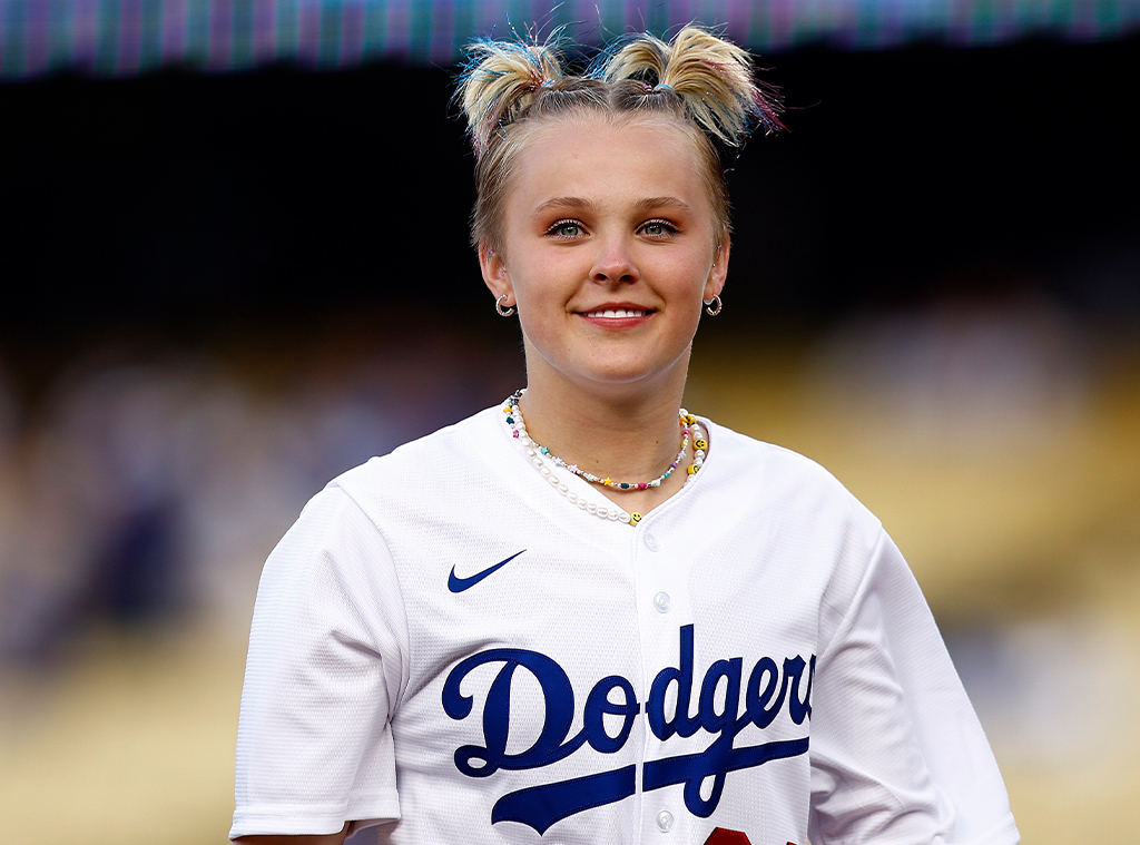 JoJo Siwa Reveals She Toned Down Her Colorful House "a Couple Notches"