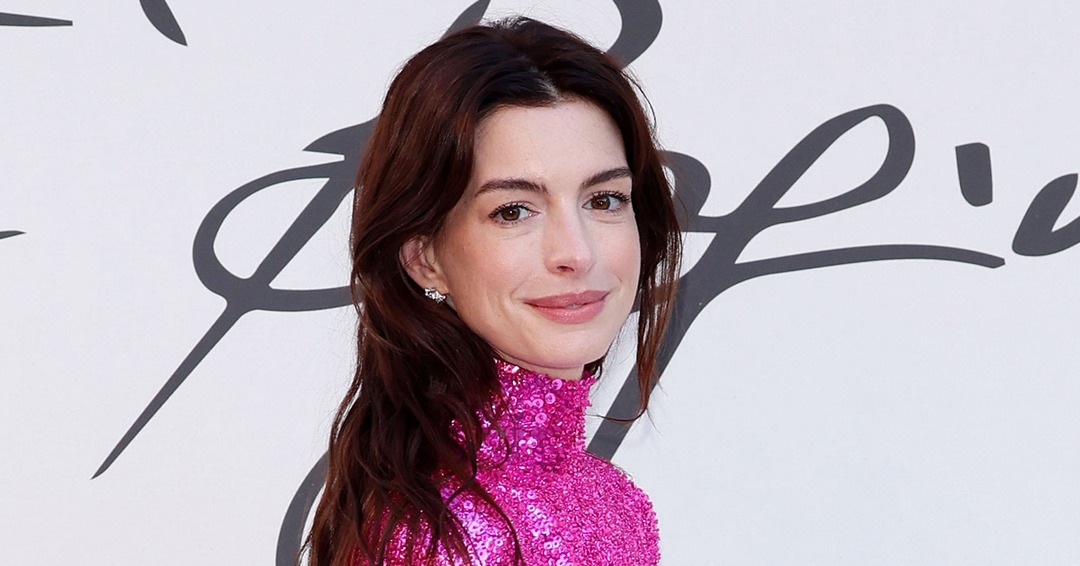 Anne Hathaway's Fashion Week Look Proves She Needs to Be Cast in the Barbie Movie ASAP