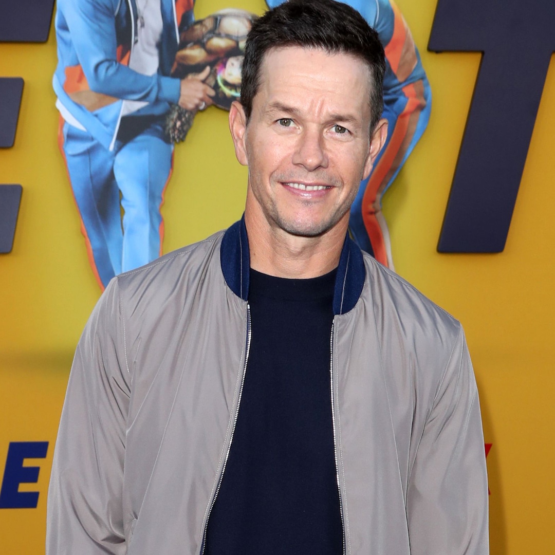 Stamp Wahlberg Shares Update After Racy His Family to Las Vegas thumbnail