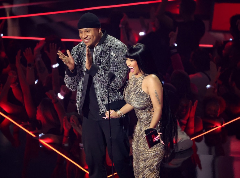 LL Cool J, Nicki Minaj, 2022 MTV Video Music Awards, Candid