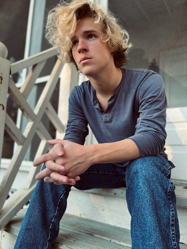 How Baylee Littrell's Childhood With BSB Sparked His Own Music Journey - E! Online How Baylee Littrell's Childhood With BSB Sparked His Own Music Journey - E! Online