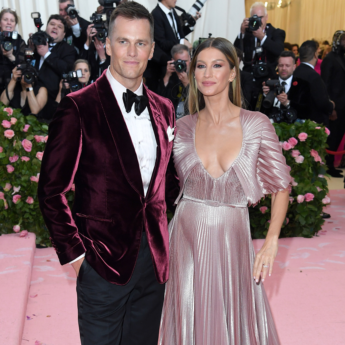 Tom Brady Fawns Over Gisele Bündchen In Romantic Birthday Post