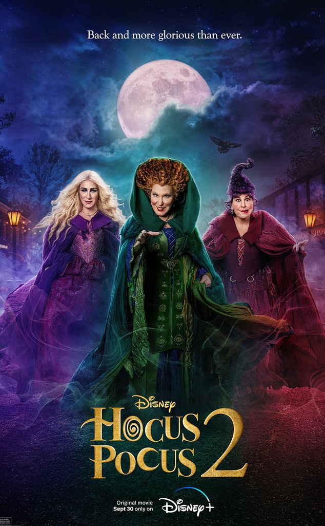 Hocus Pocus 2 Photo Shows The Sanderson Sisters Return To Town E Online Hocus Pocus 2 Photo Shows The Sanderson Sisters Return To Town E Online