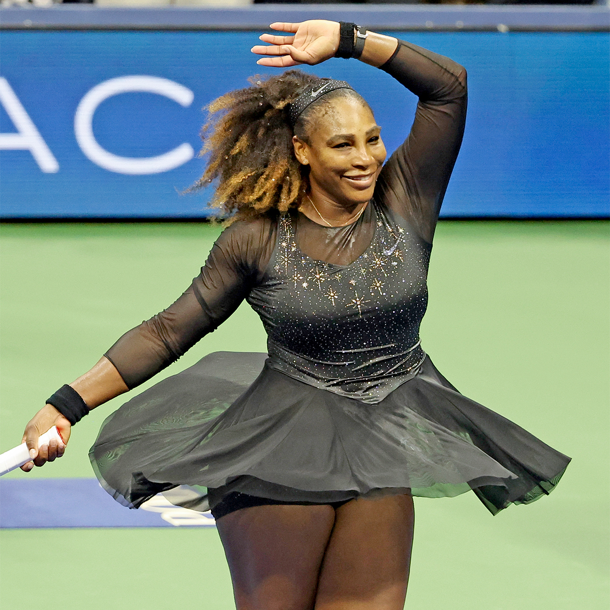 embargo betreden Intens Serena Williams' Hair Accessories Brought Glitz and Glam to U.S. Open - E!  Online