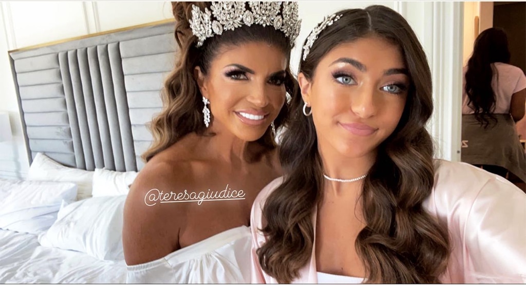 Teresa Giudice และ Luis Ruelas จะฉลองครบรอบ 2 ปีอย่างไร