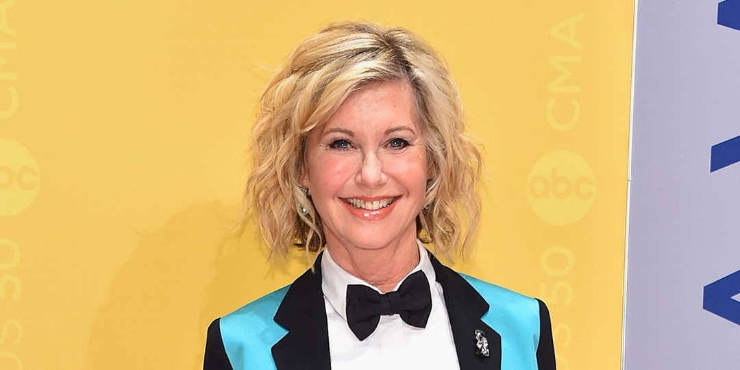 Olivia Newton-John’s Niece Reveals the Touching Words She Shared Before Dying - E! Online.jpg