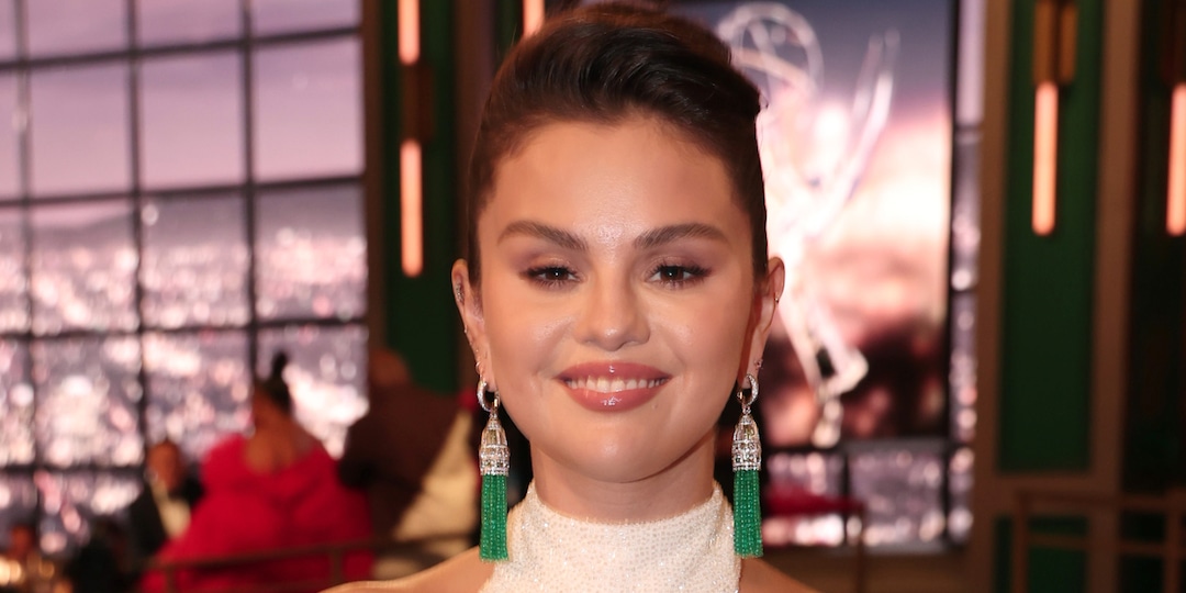 Come and Get a Look at Selena Gomez's Dazzling 2022 Emmys Dress - E! Online.jpg