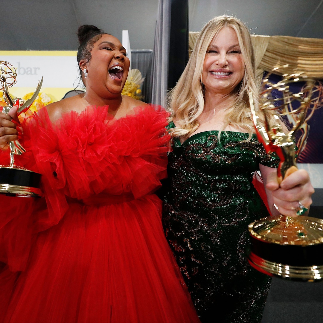 Emmys 2022 Candid Moments You Didn't See on TV