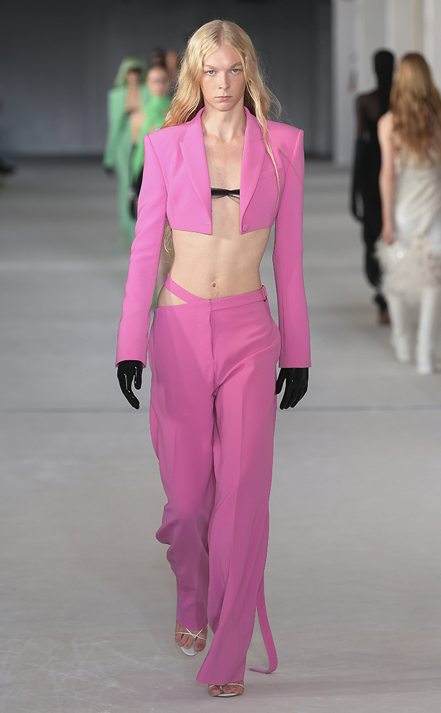 ✨✨TOP🕊️Fashion✨✨✨🌎 #fashionfact #supermodel #catwalk #runwaywalk #fa