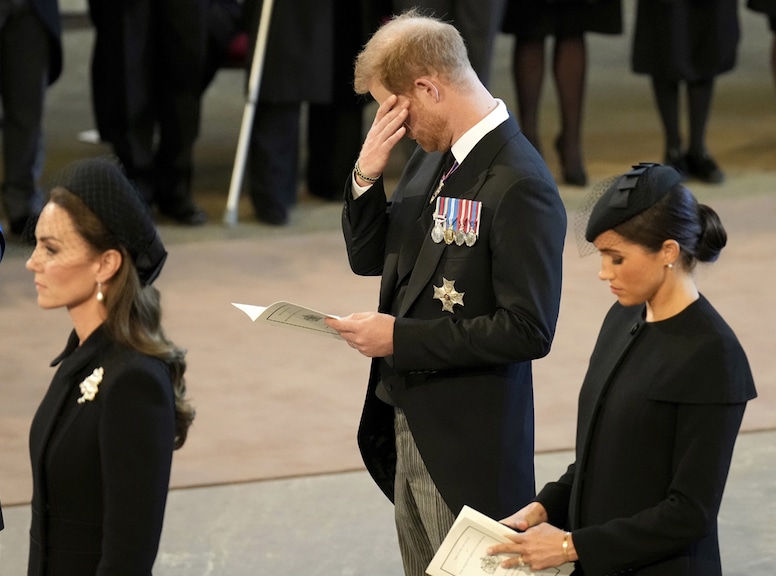 Prince Harry, Kate Middleton, Meghan Markle, Queen Elizabeth Coffin Procession