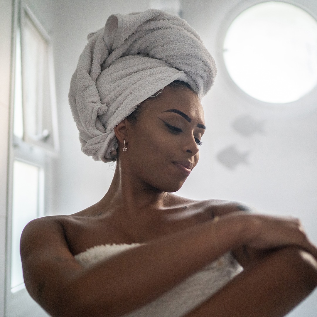 This Body Exfoliator Costs 50 Cents, Has 18,300+ 5-Star Reviews, and the Results Are Grossly Satisfying