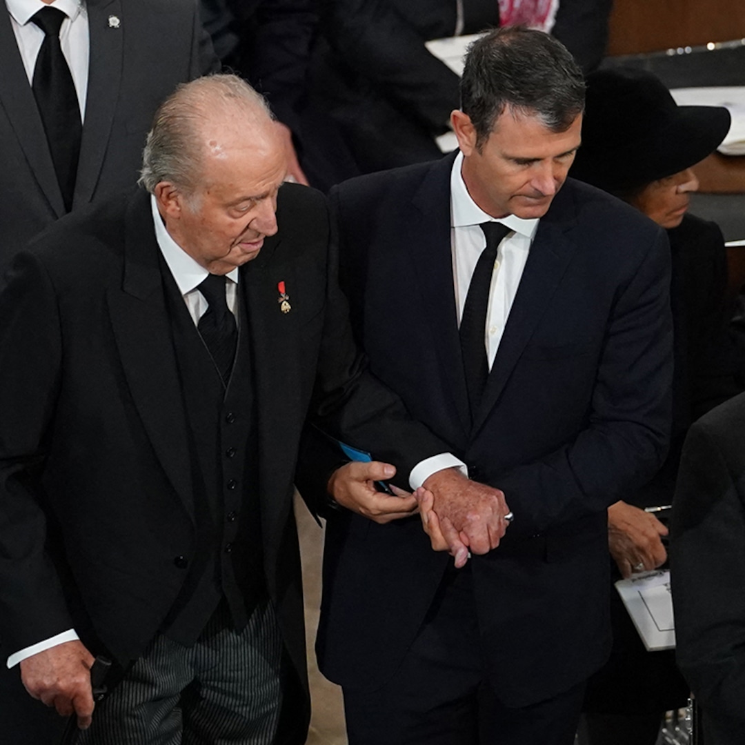 Exiled Former King of Spain Juan Carlos Joins His Family at Queen Elizabeth's Funeral