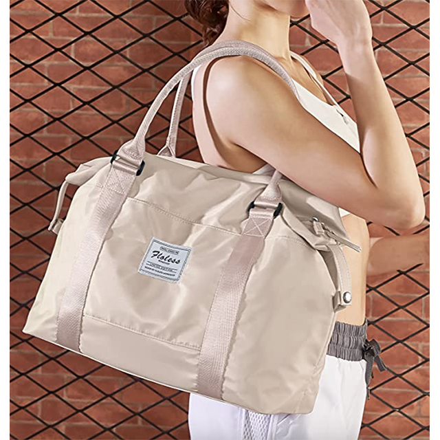 This Duffel Bag Has 20,200+ 5-Star  Reviews & Comes in 20 Colors