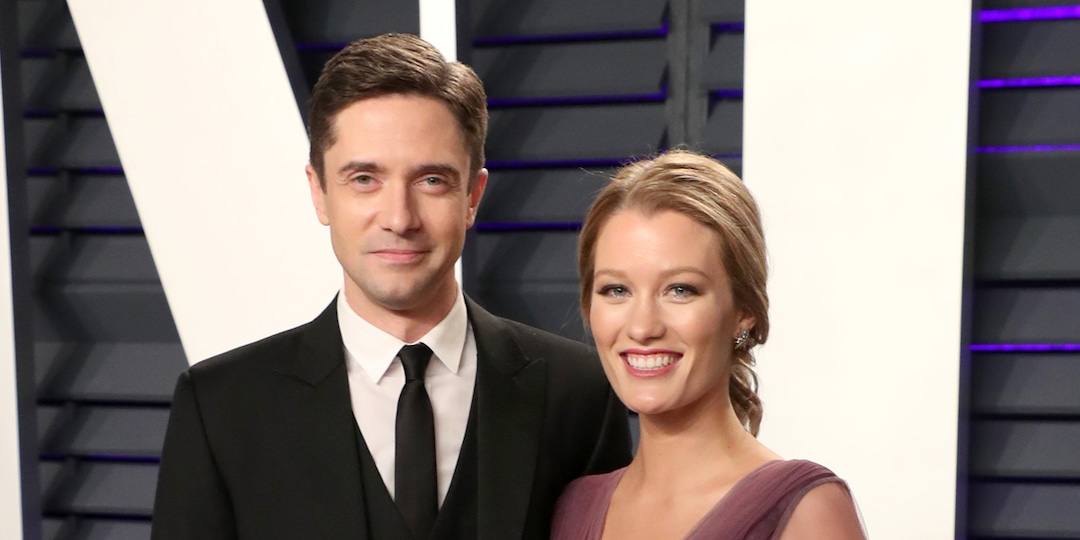 Topher Grace and Wife Ashley Hinshaw Expecting Baby No. 3 - E! Online.jpg
