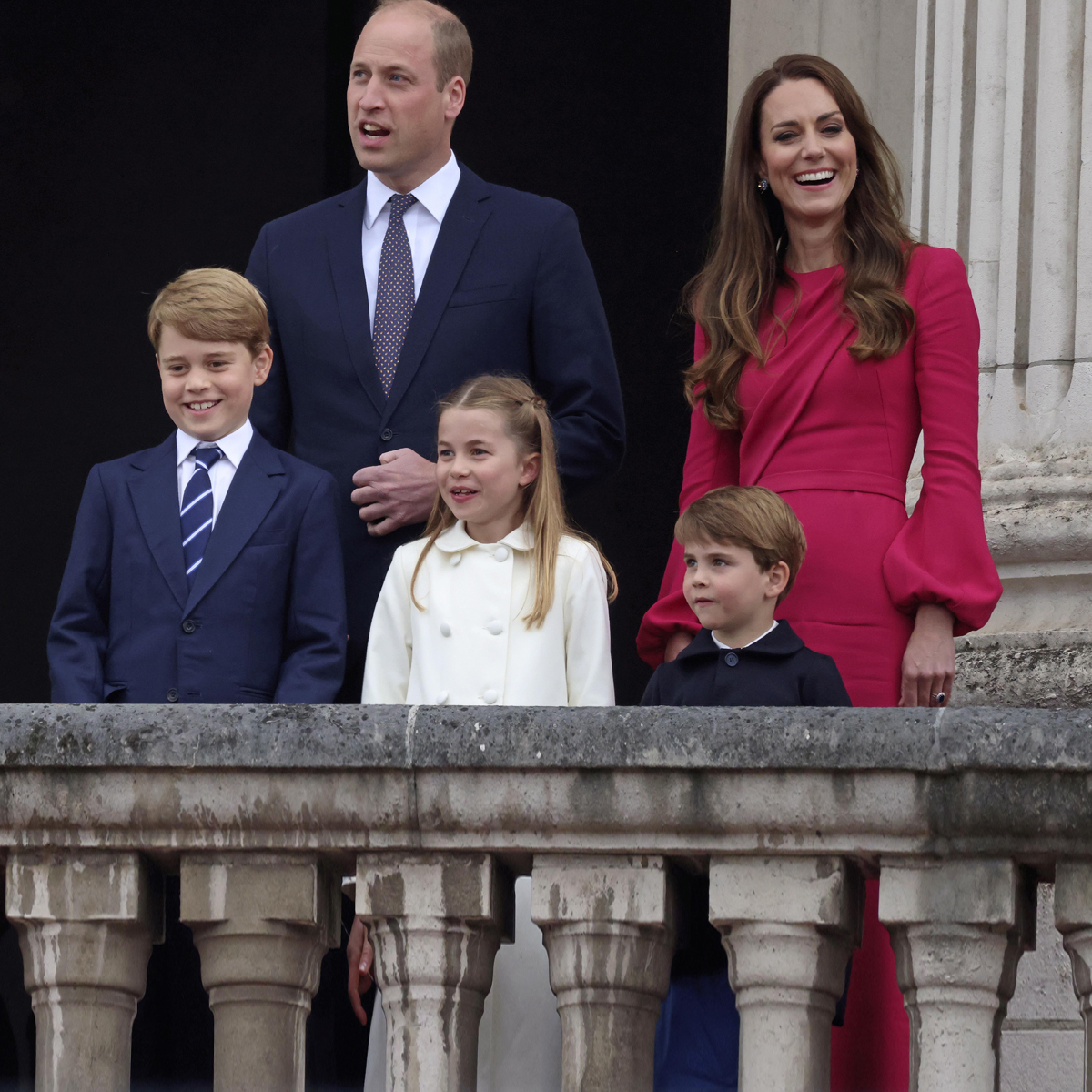 Prince William & Kate's Kids Are All Grown Up in Royal Christmas Card - E!