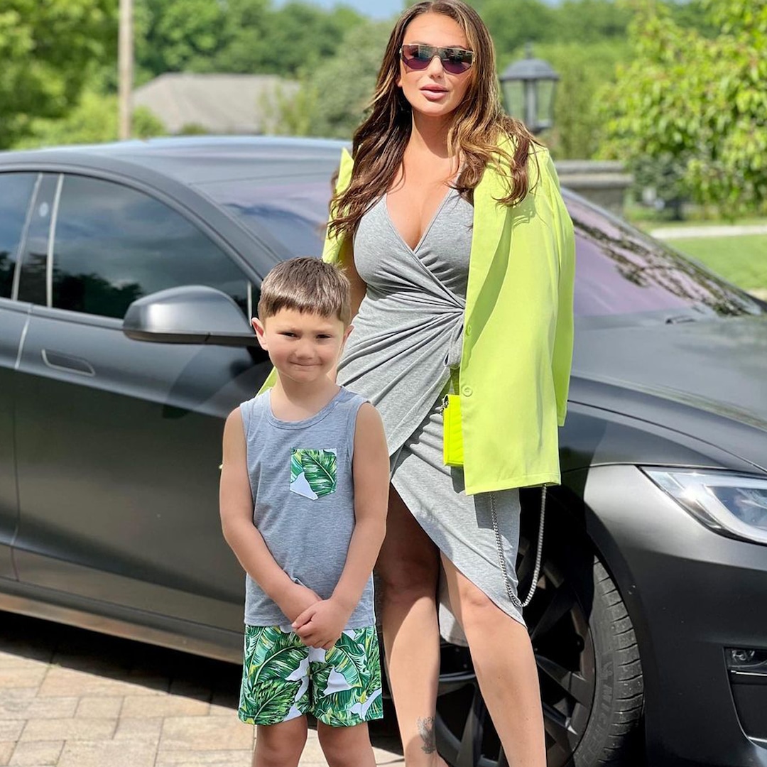 Jenni “JWoww” Farley Shares Son Greyson Is Going to School