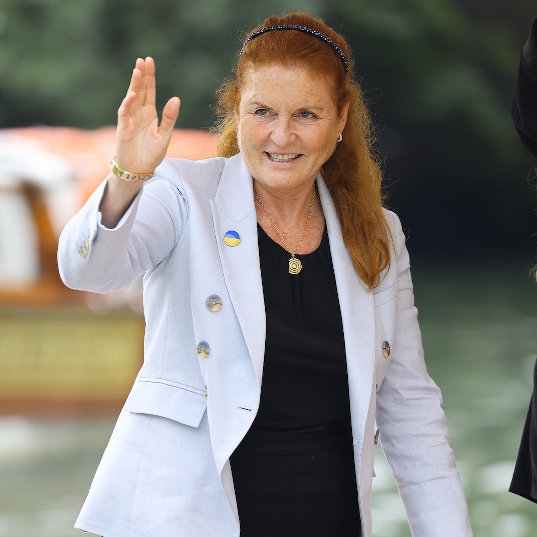 Sarah Ferguson Thanks Queen Elizabeth II for Her Generosity After Sarah Ferguson Thanks Queen Elizabeth II for Her Generosity After