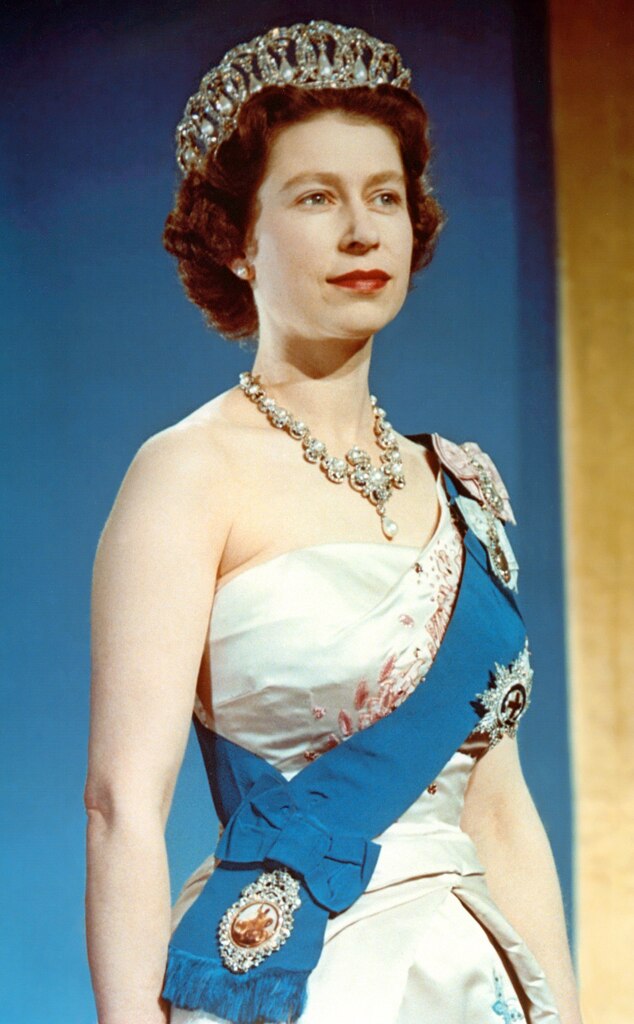 その他 The40thAnniversary of Queen Elizabeth II Queen Elizabeth II is the second-longest reigning monarch in