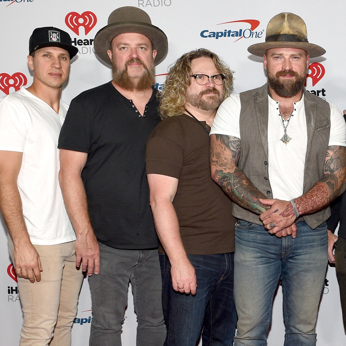 Watch the Zac Brown Bands livestream concert for Verizons Pay It  Forward Live