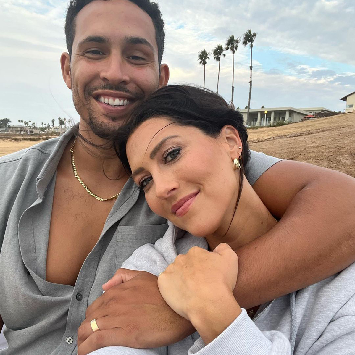Pregnant Bachelor Nation Star Becca Kufrin Reveals Sex of First Baby