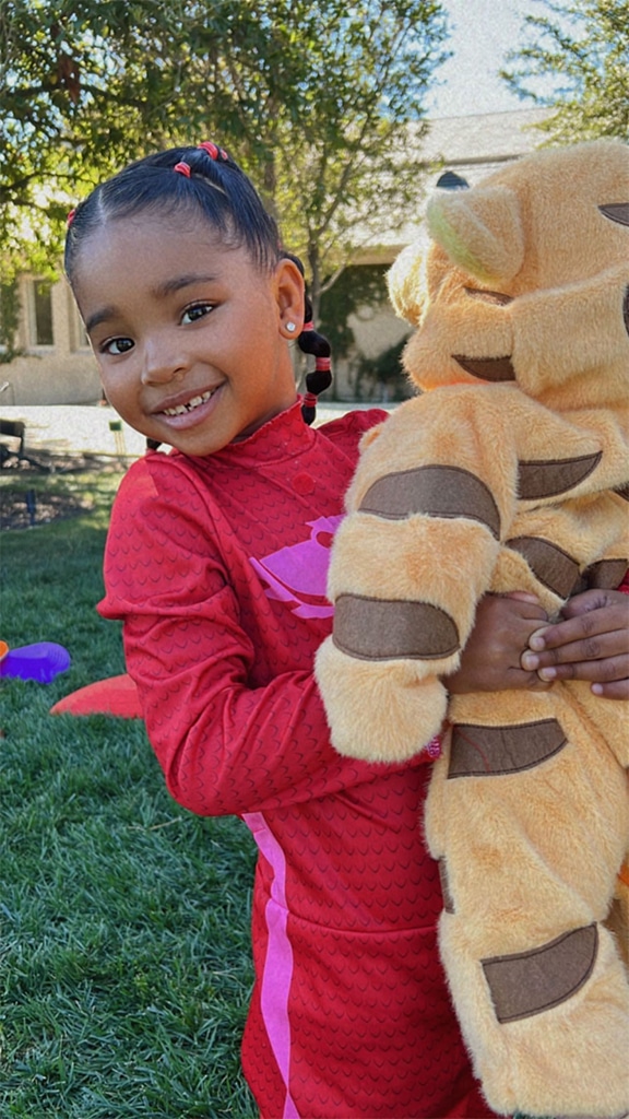 Khloe Kardashian, True Thompson, Son, Instagram