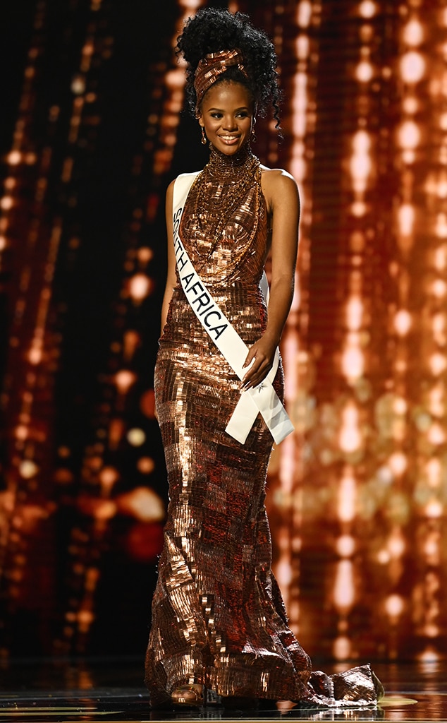 Miss top universe outfit