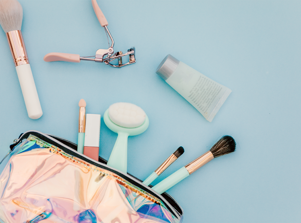The 7 Best Amazon Travel Toiletry Bags Under $30 The 7 Best Amazon Travel Toiletry Bags Under $30