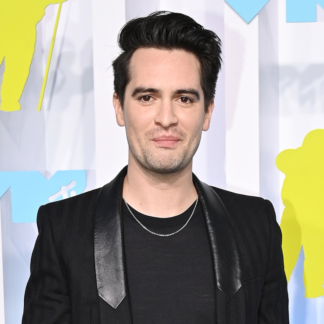 Brendon Urie Announces End of Panic! At the Disco