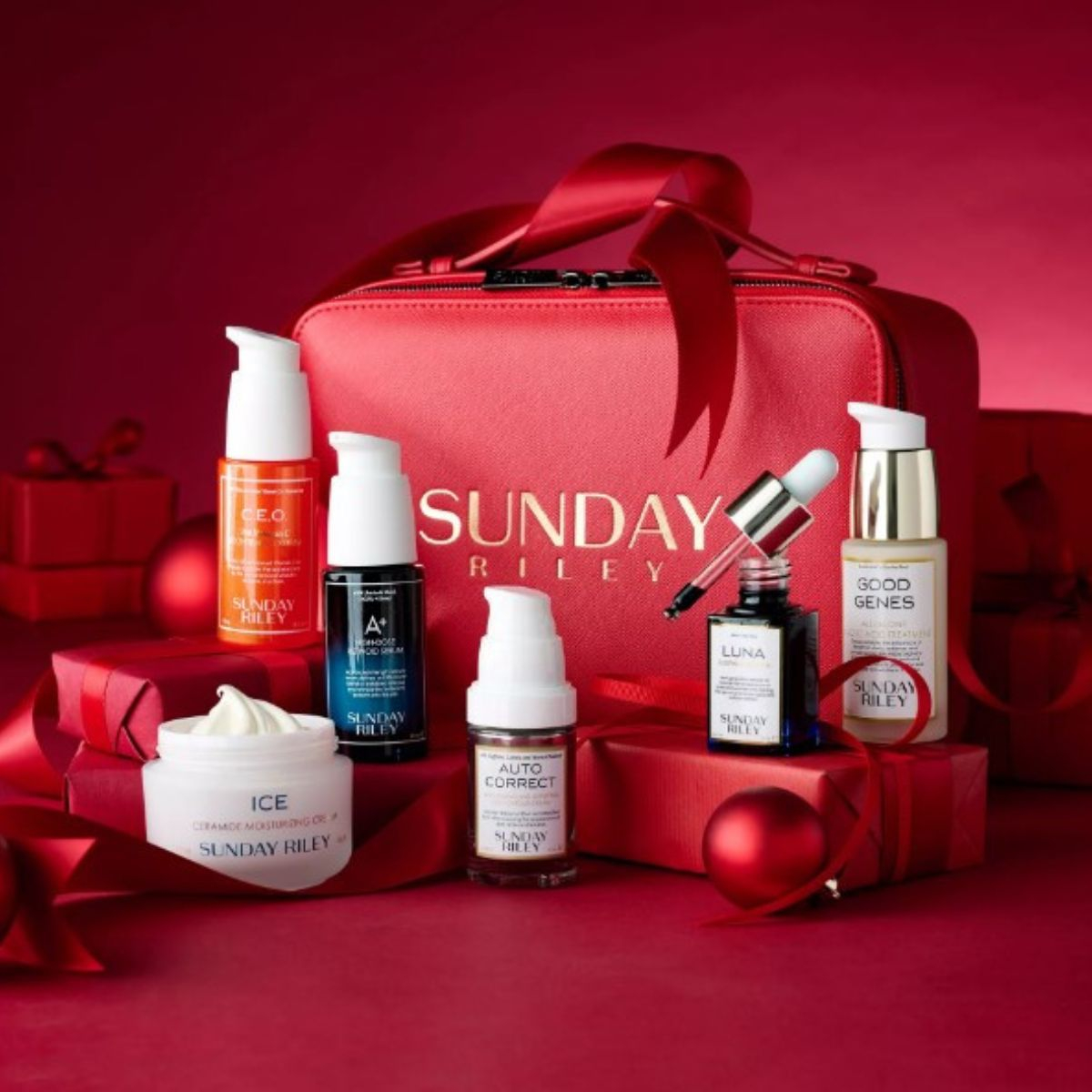 Sunday Riley Flash Sale: Get $440 Worth of Luxe Skincare for $199