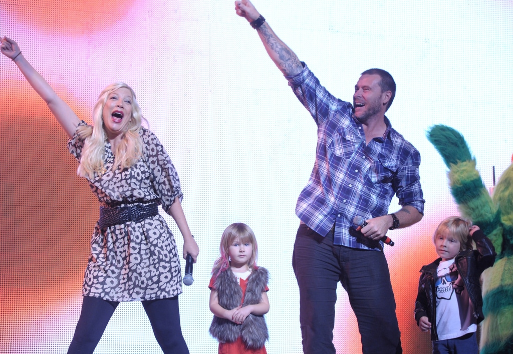 Tori Spelling, Dean McDermott, Kids