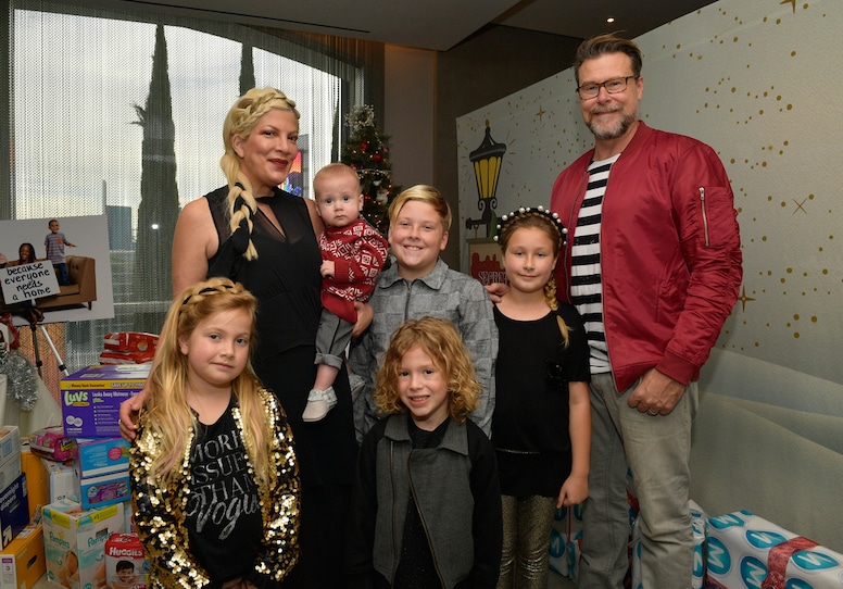 Tori Spelling, Dean McDermott, Kids