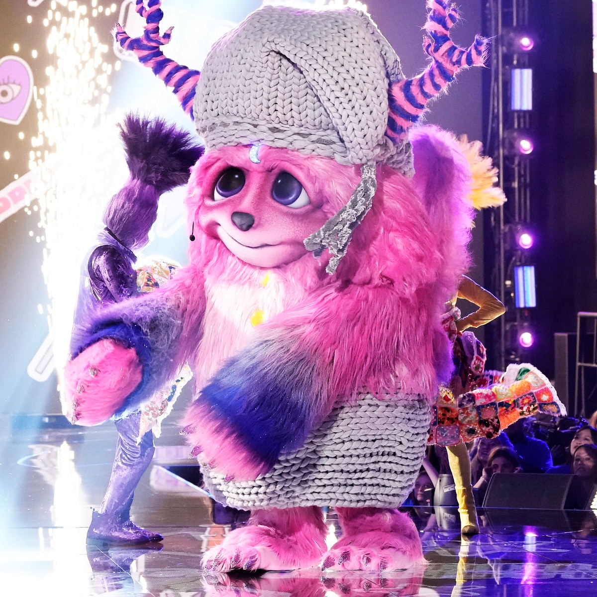 Former NBA Superstar Unveiled on The Masked Singer | KIFT – The LIFT FM