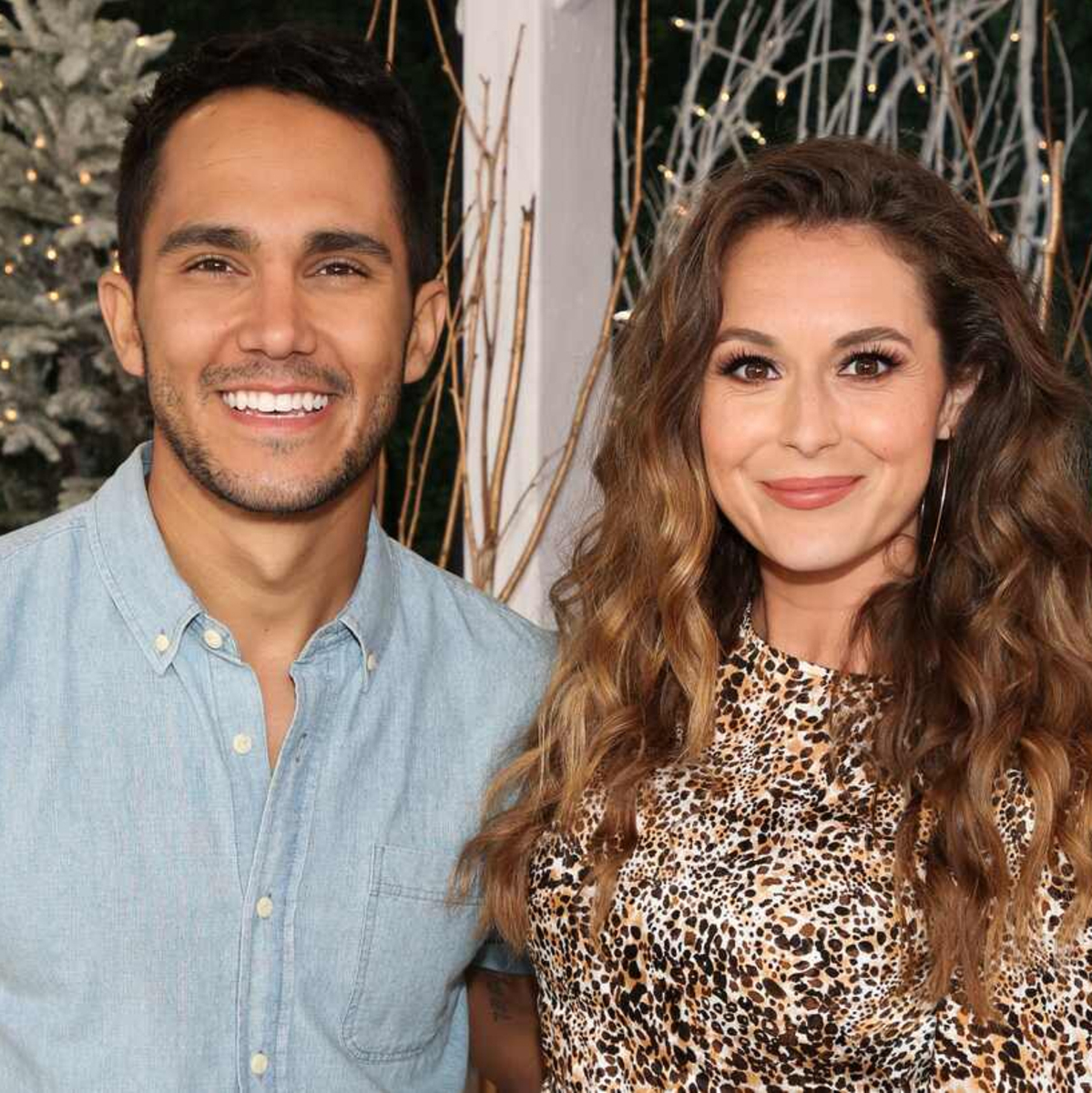 Alexa PenaVega Is Pregnant, Expecting Baby No. 4 With Carlos PenaVega