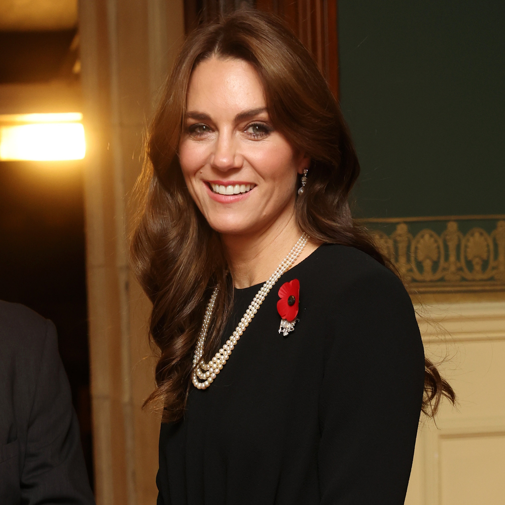 Sehen Sie Kate Middletons Sparkle in the Diamond Tiara, die seit den 1930er Jahren nicht mehr getragen wurde