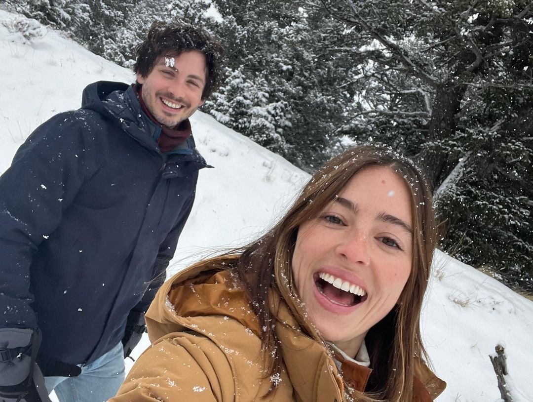 Logan Lerman, Ana Corrigan