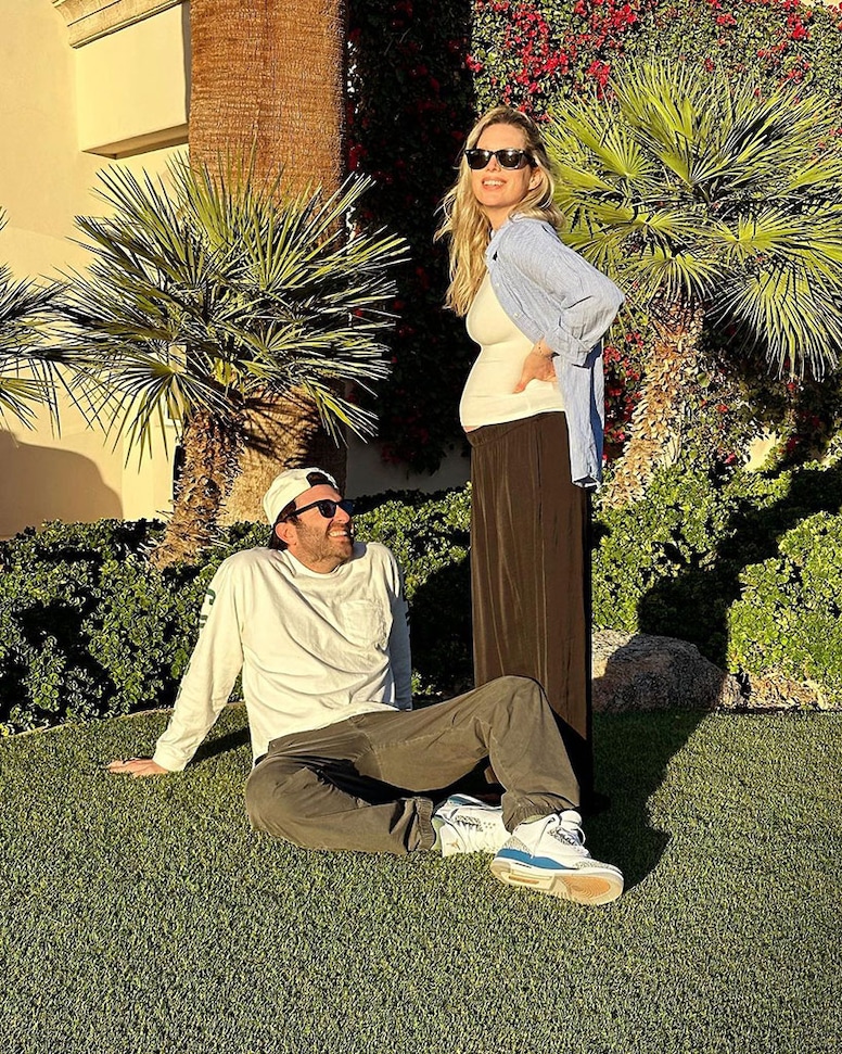 Erin Foster, Pregnant, Simon Tikhman, Instagram