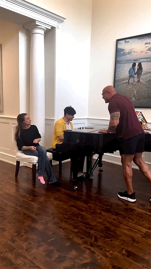 Dwayne Johnson, Lauren Hashian, Eric Zayne, Thanksgiving 2023, Instagram, GIF