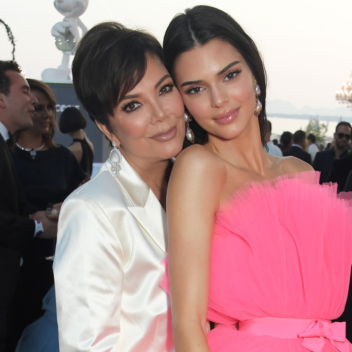 How Kendall Jenner Navigates “Heated” Conversations With Momager Kris